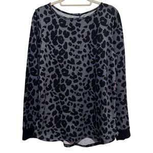 Pink Clover Black & Gray Long Sleeve Leopard Print Sweater